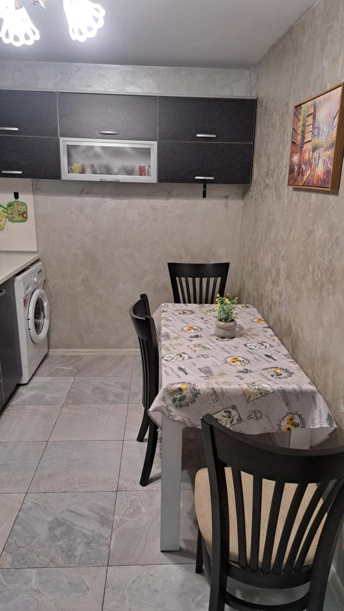Къща Под Наем-Нощувки Ταργκόβιστε Εξωτερικό φωτογραφία
